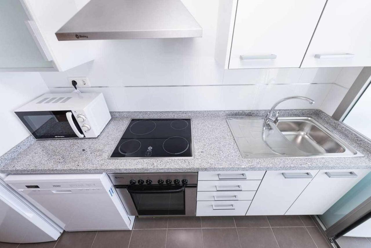 High Rise Apartment On The 39Th Floor With Private Terrace And Sea Views Benidorm Ngoại thất bức ảnh