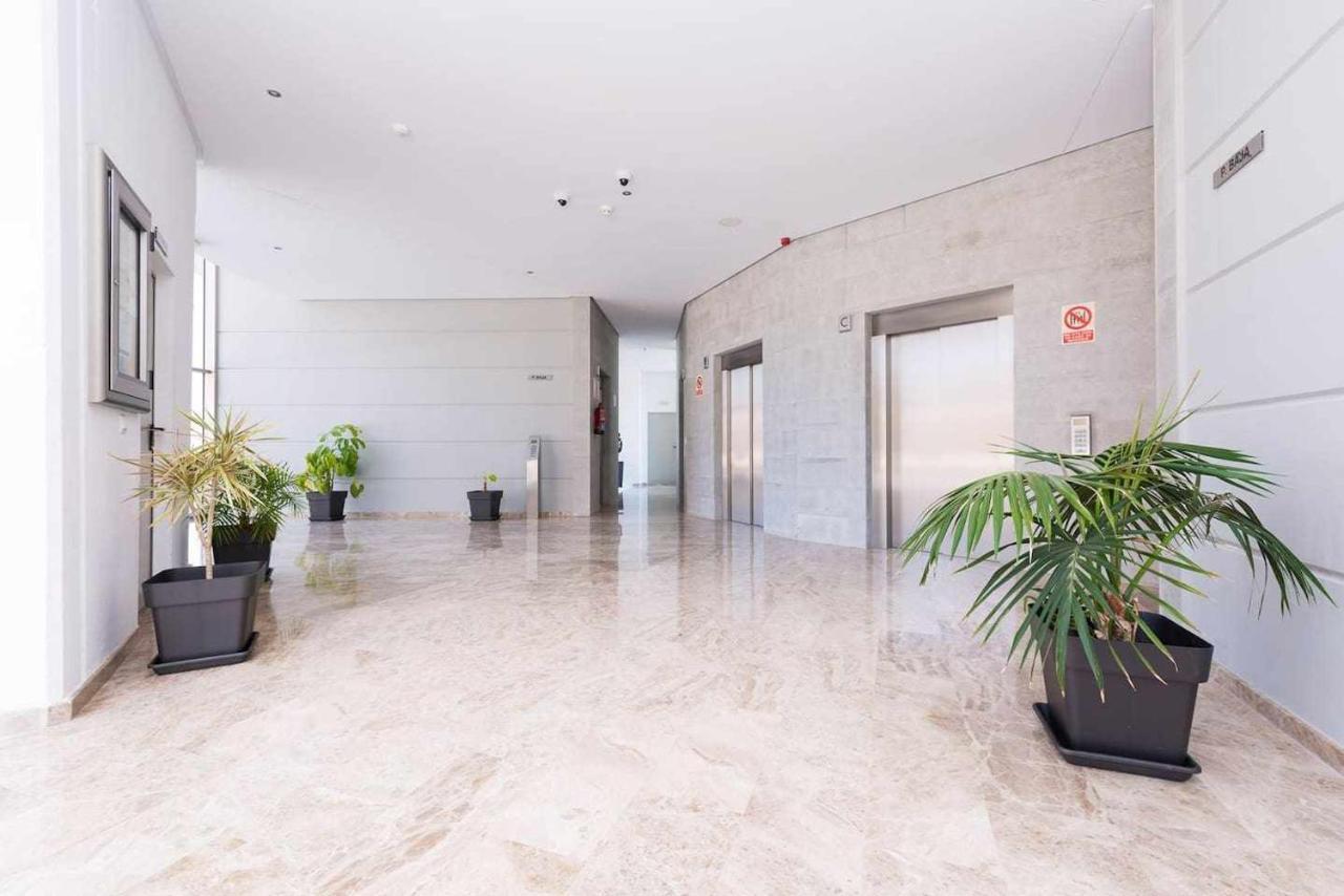 High Rise Apartment On The 39Th Floor With Private Terrace And Sea Views Benidorm Ngoại thất bức ảnh