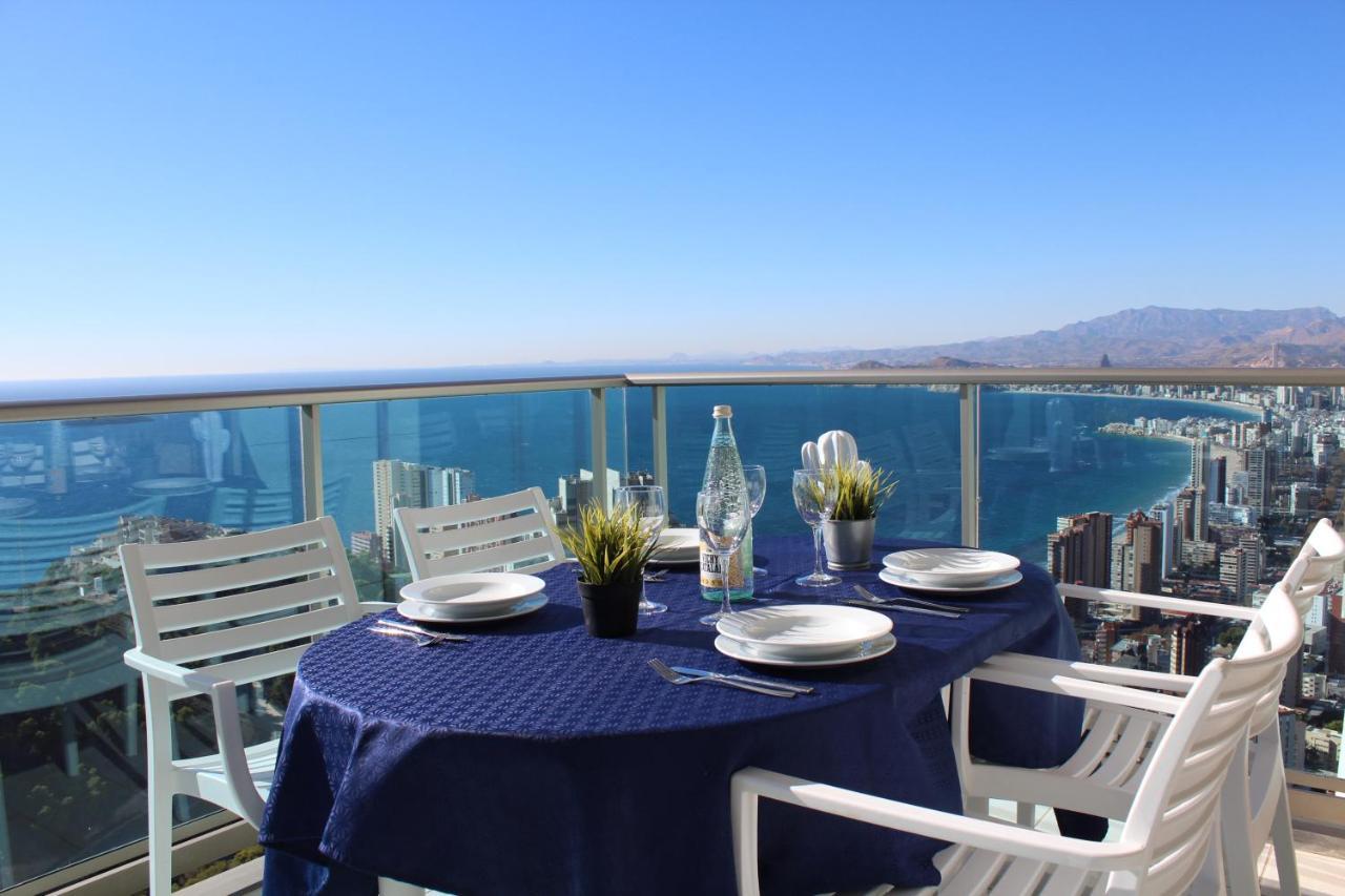 High Rise Apartment On The 39Th Floor With Private Terrace And Sea Views Benidorm Ngoại thất bức ảnh